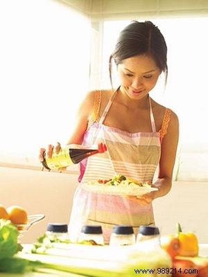 Women Secretly Help Partners Slim Down: Survey Uncovers Clever Diet Tricks