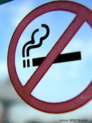 Clean Air Netherlands Unveils Blacklist of Cafes and Restaurants Ignoring Smoking Ban