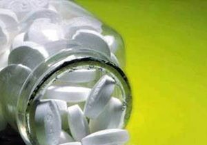 Daily Aspirin Use Linked to Doubled Risk of Macular Degeneration