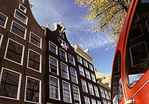 Why City Dwellers Move More: Insights from Ghent University Research