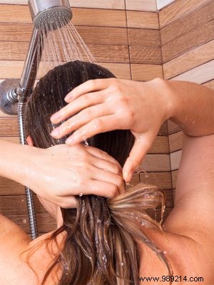 Shower Safely After Your Holiday: Prevent Legionella in Hot Weather