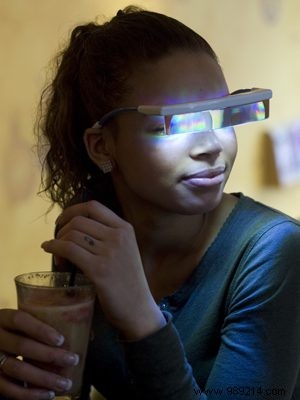 Free 15-Minute Light Therapy with Your Bagel or Coffee at Bagels &Beans This Winter