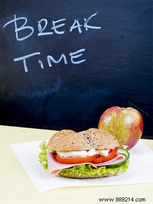 Revitalize Your Afternoon: Proven Lunch Break Tips for Lasting Energy