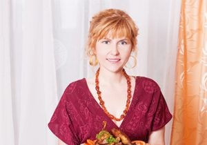 How to Politely Say  No Thanks  to Holiday Snacks at Family Gatherings