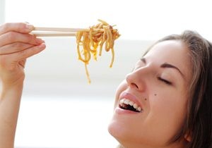 Eating Dinner on the Couch: A Growing Habit and Why Table Dining Matters