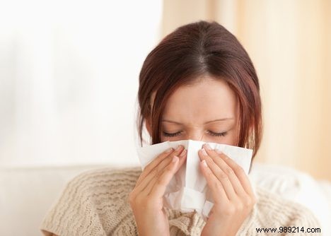 Should You Stay Home with a Cold? Belgian Flu Expert Says Yes