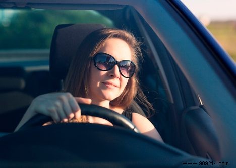 Driving with Hay Fever: As Risky as 2-3 Alcoholic Drinks, Maastricht UMC Study Reveals
