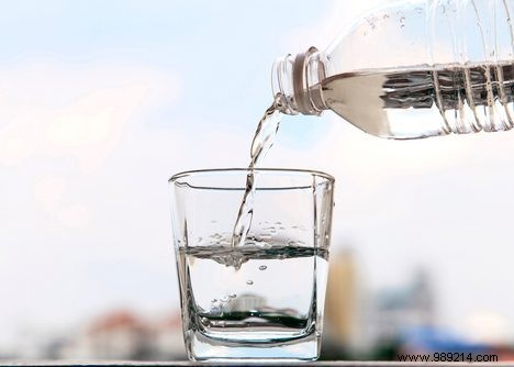 Boost Your Hydration: Use the Largest Glass for Effortless Water Intake
