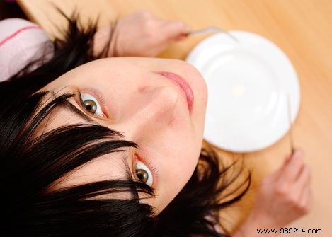 5 Expert Tips to Eat Less and Feel Fuller Longer