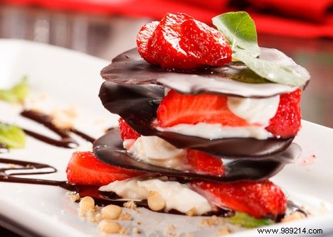 Does Heartbreak Trigger Dessert Cravings? What Neurobiology Reveals
