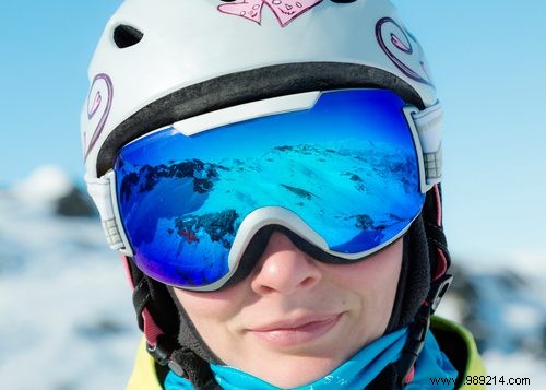 Essential Eye Protection for Winter Sports: Guard Against UV Risks