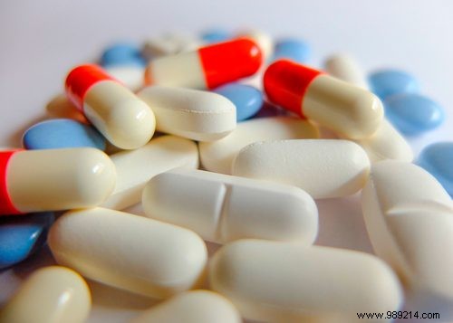 Why You Should Never Break Certain Pills Before Swallowing