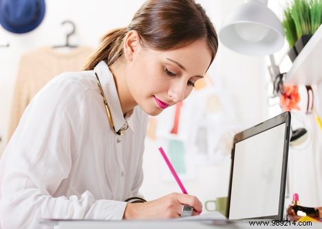 Is Your Workplace Healthy? Expert Checklist and Tips to Improve It