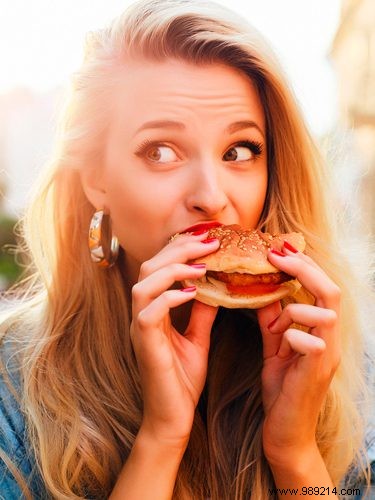 Stop Overeating for Good: Two Proven Strategies from Nutrition Expert Anita Mulderij