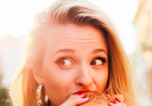 Stop Overeating for Good: Two Proven Strategies from Nutrition Expert Anita Mulderij