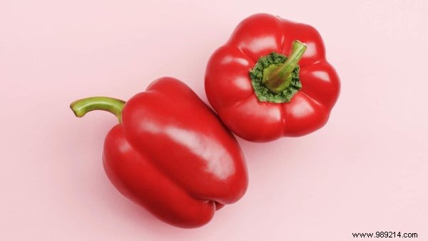 What Are Nightshades? The Solanaceae Family, Health Benefits, and Potential Sensitivities