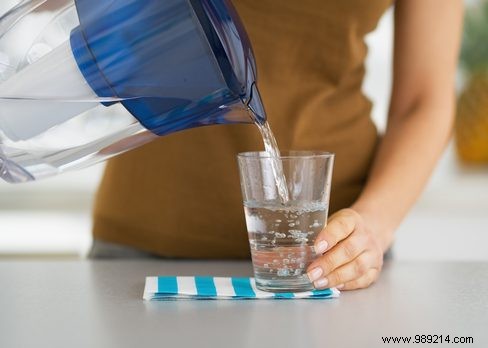 Is Sparkling Water Bad for Your Health? What Science Says