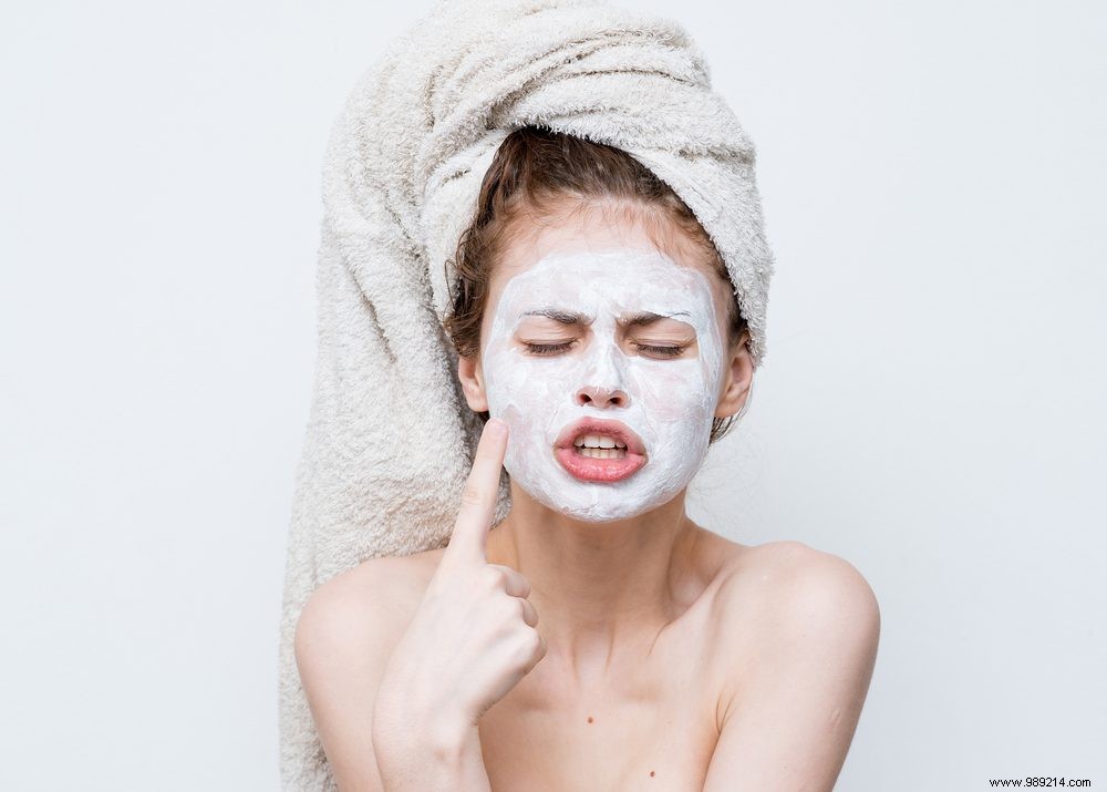 Adult Acne in Women: Italian Research Links Low Fruit, Veggie, and Fish Intake to Higher Risk