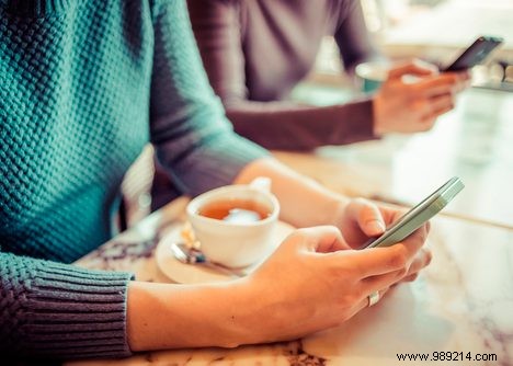 Overcome Telephone Anxiety: 9 Proven Tips to Call with Confidence