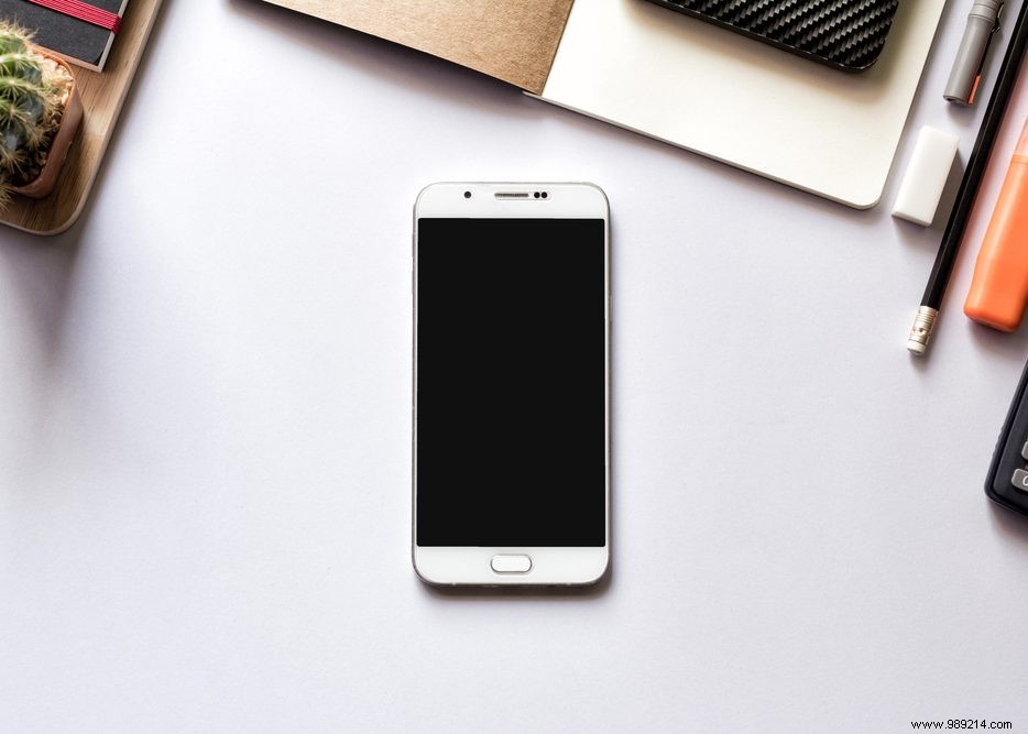 How Your Smartphone s Mere Presence Reduces Cognitive Performance