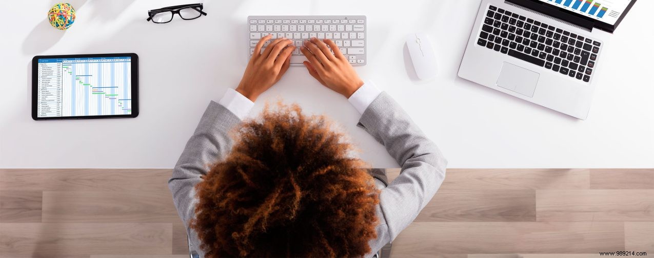 Optimize Your Desk Posture: Expert Tips to Prevent Neck, Shoulder, and Arm Pain