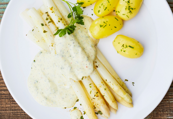 Why Does Asparagus Make Your Urine Smell? The Science Behind It