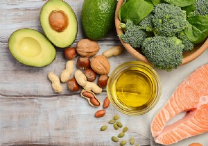Omega-3 and Omega-6 Fatty Acids: Key Benefits, Top Sources, and Daily Recommendations