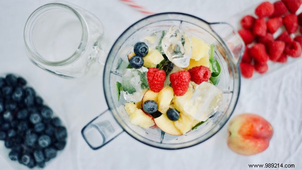 How to Choose the Best Blender: 4 Expert Tips