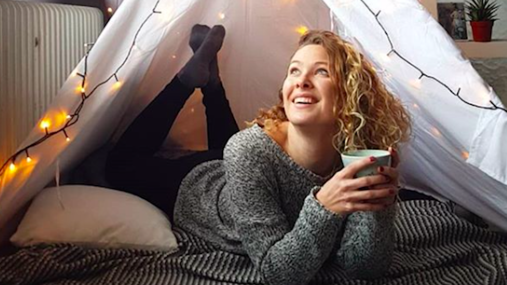 Lotte s 30-Day Challenge: Drinking 2 Liters of Water Daily for Glowing Skin and Vitality