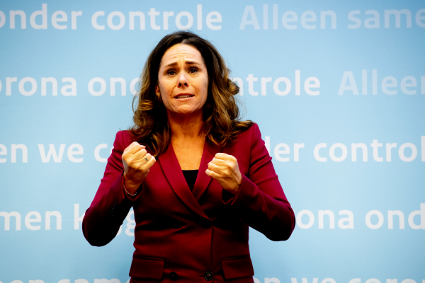 Sign Language Interpreter Irma Sluis Responds to  Cough Gate  Backlash