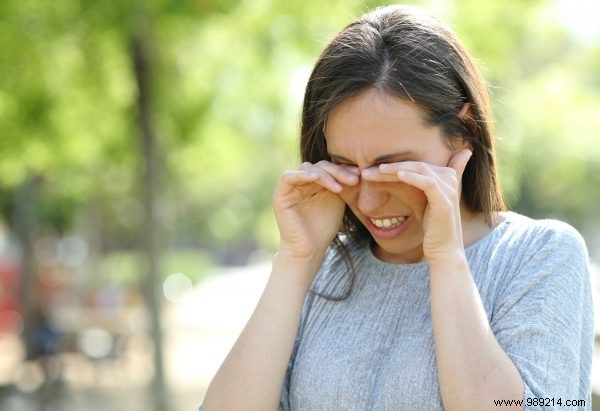 Hand Sanitizer in Your Eye? Expert Steps to Take Right Away