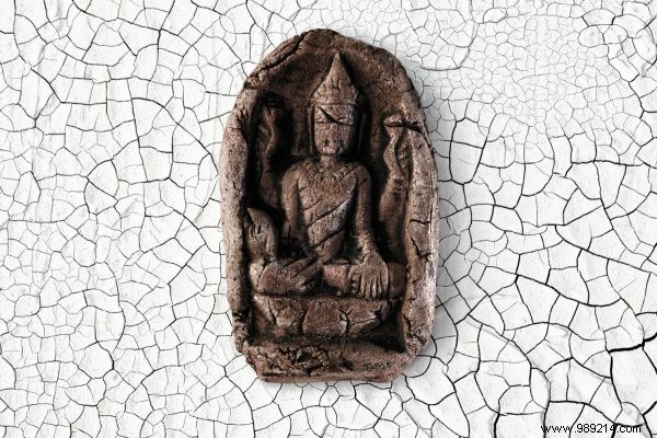 3 Science-Backed Benefits of Silence for Health, Brain Renewal, and Creativity