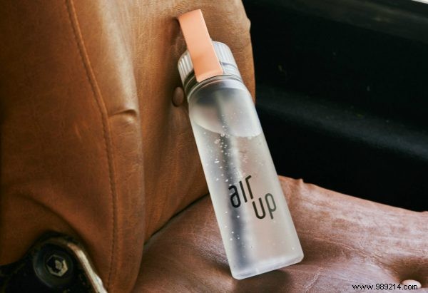 Make Hydration Fun: The Air Up Bottle That Flavors Water with Scent