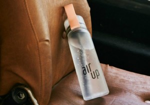 Make Hydration Fun: The Air Up Bottle That Flavors Water with Scent