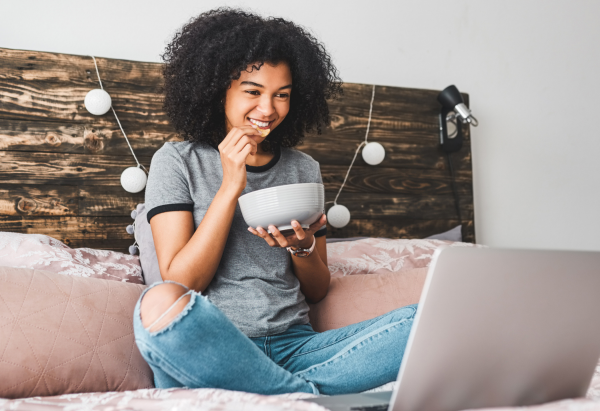 Is Late-Night Snacking Really Bad for You? What Studies Reveal