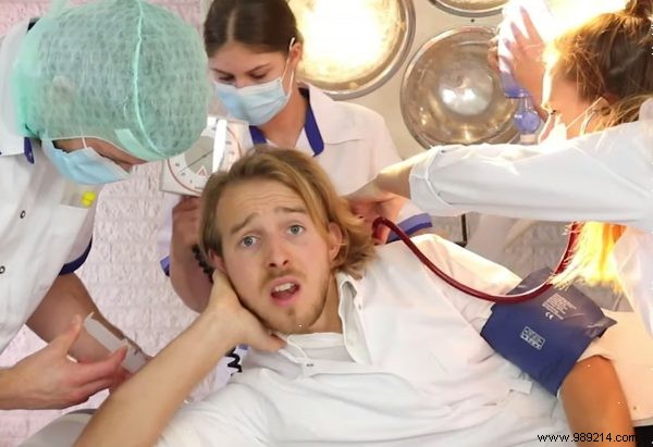Dutch Doctor s Catchy Vaccination Song Parody Goes Viral Worldwide