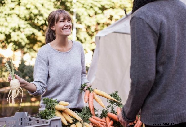 Lose Weight Effortlessly: Brian Wansink s Science-Backed Mindless Eating Strategy