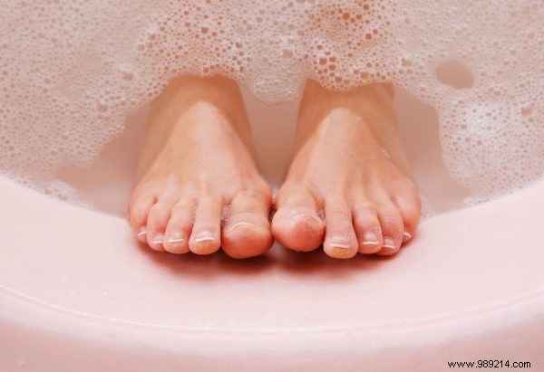 6 Common Causes of Peeling Feet and How to Address Them