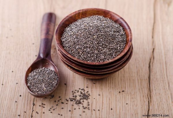 How to Eat Chia Seeds Safely: Soak Them First for Best Results