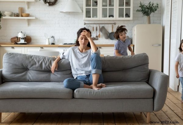 Growing Up with a Mother with Borderline Personality Disorder (BPD): Key Challenges and Insights