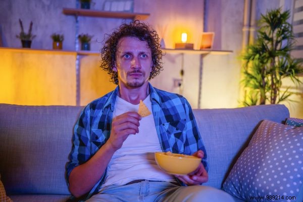 Does Eating Late at Night Cause Weight Gain? A German Study Says No