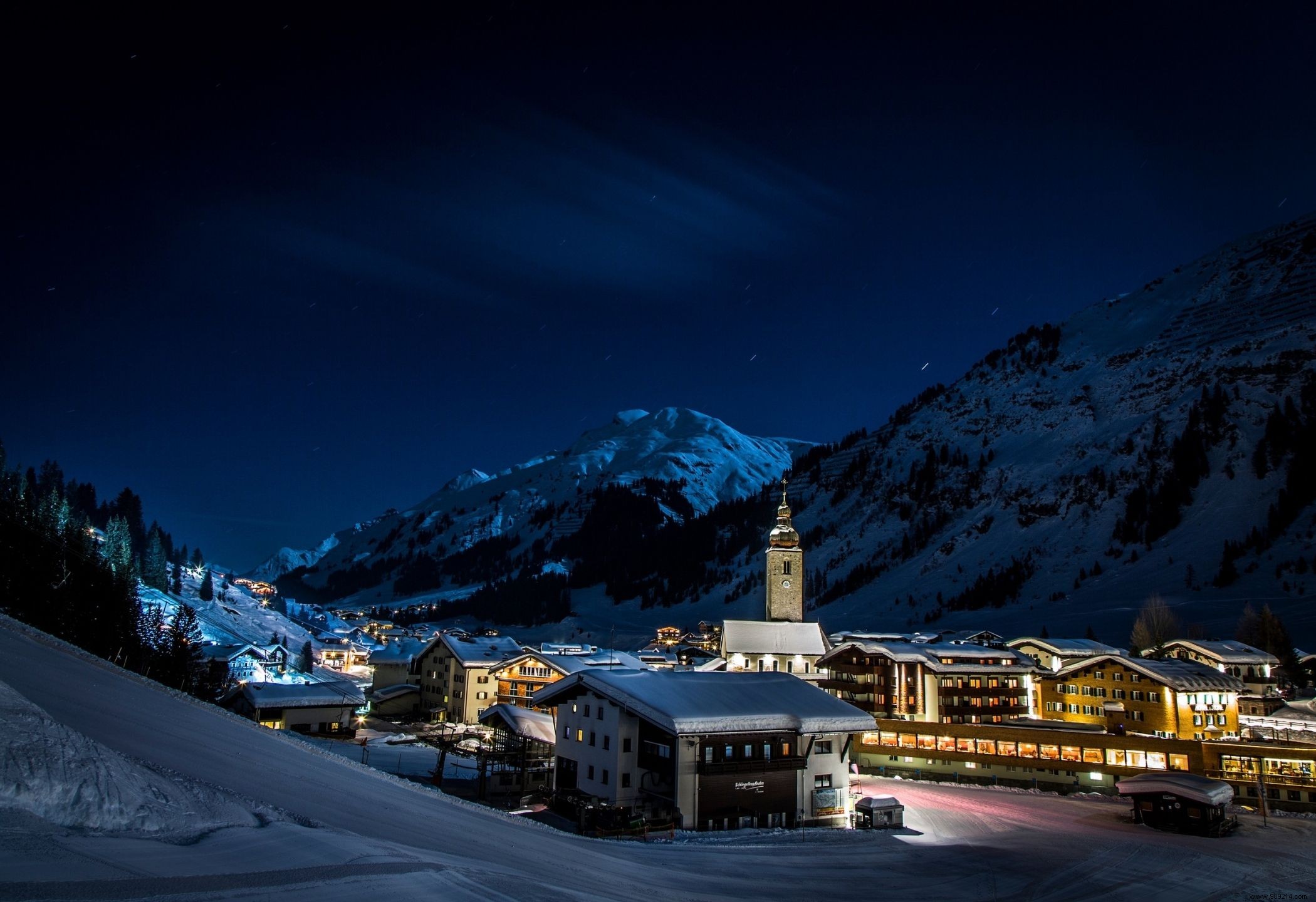 Unwind in Austria s Winter Wonderland: Ice Baths, Torchlight Hikes & Luxe Spas