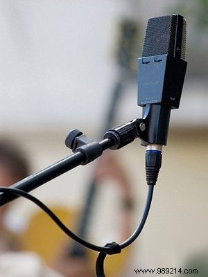 Santé Magazine Experts Join Radio Noord-Holland for Weekly Health and Beauty Insights