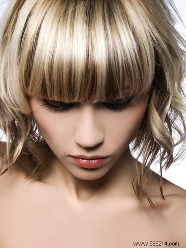 Unlock Shiny, Healthy Hair: The Mineral Water Rinse Secret Endorsed by Experts