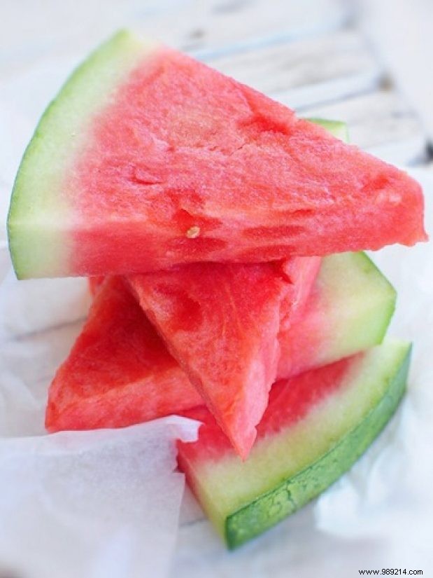 Refreshing DIY Watermelon Face Masks for Every Skin Type | BeBio Experts