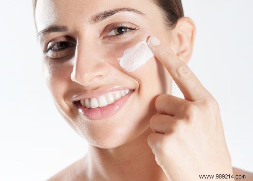 Why SPF Is Essential in Winter: Protect Against Invisible UVA Rays