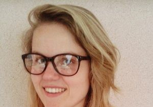 Honest Review: Finding My Perfect Glasses with Bril.nl s Virtual Fitting and Home Trial Kit