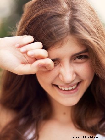 Expert Tips to Combat Frizzy Hair for Smooth, Healthy Strands