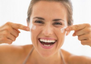 How to Exfoliate Your Skin: Expert Guide to Scrubs and Chemical Peels