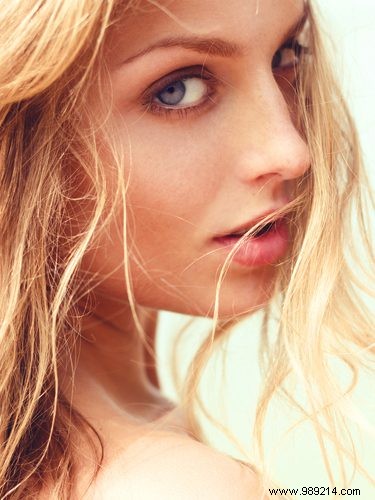 8 Common Hair Care Mistakes and Proven Fixes from Hair Experts